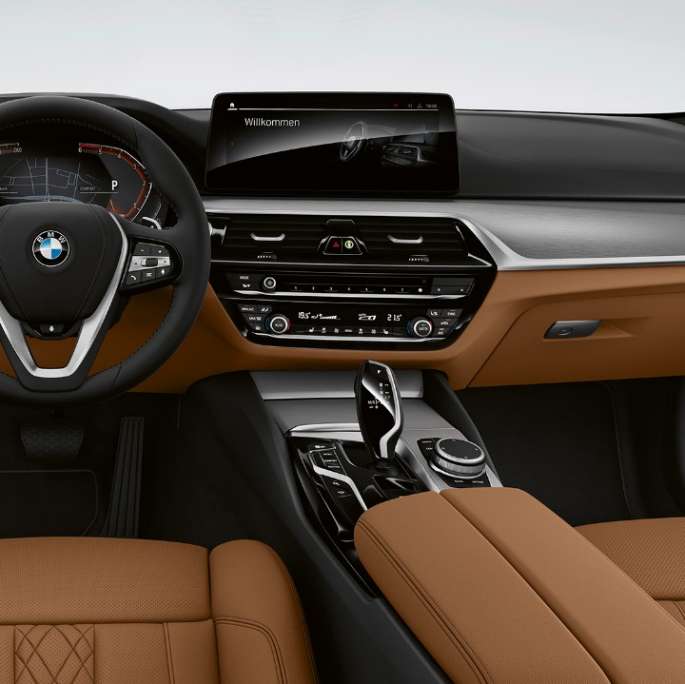 Cockpit del Serie 5 Sedan Cockpit del Serie 5 Sedan 540i Sensatec Cognac interior