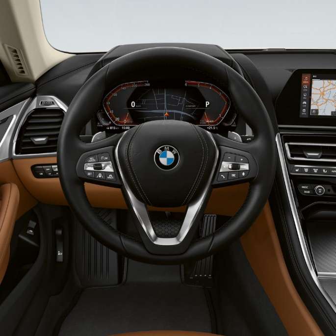 Acabados de vestiduras interiores en aluminio oscuro con efecto de malla. BMW Serie 8 Coupé, cabina, acabados de vestiduras interiores en aluminio oscuro con efecto de malla.