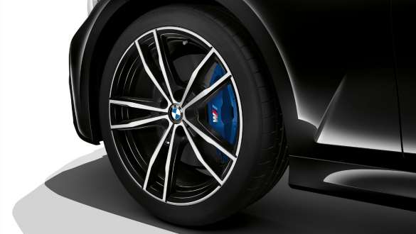 Frenos deportivos M BMW M340i xDrive Sedán Frenos deportivos M BMW M340i xDrive Sedán G20 Black Sapphire metalizado