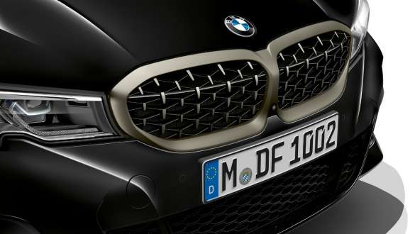 Paquete aerodinámico M BMW M340i xDrive Sedán Paquete aerodinámico M BMW M340i xDrive Sedán G20 Black Sapphire metalizado, primer plano