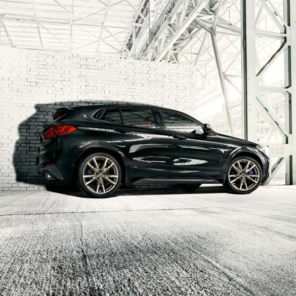 Exterior BMW X2 M35i Exterior BMW X2 M35i Black Sapphire metalizado F39 Vista del lateral