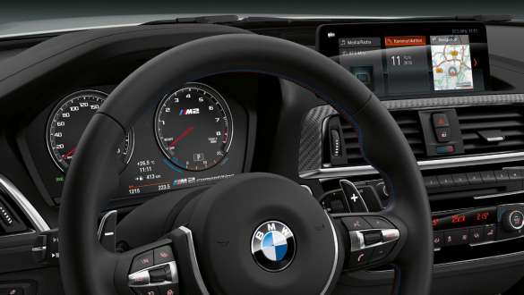 Panel de instrumentos específico M del BMW M2 Competition Panel de instrumentos específico M del BMW M2 Competition F87 2018 Hockenheim Silver metálico interior
