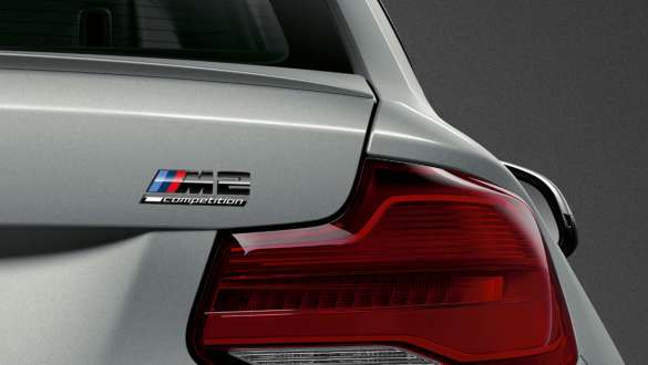 Insignia M2 Competition del BMW M2 Competition Insignia M2 Competition del BMW M2 Competition F87 2018 Hockenheim Silver metálico, vista a detalle