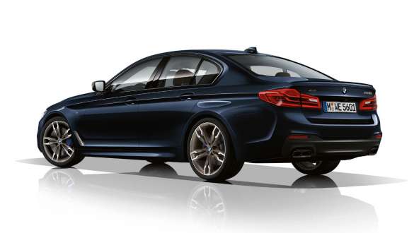 Diseño específico de M. Diseño de los BMW Serie 5 Sedán M Automóvil M550i xDrive y M550d xDrive.