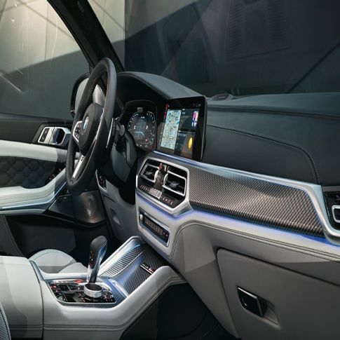 BMW X5 M Competition consola central con selector de velocidades M BMW X5 M Competition consola central con selector de velocidades M interior
