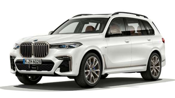 El BMW X7 M con diferencial deportivo M El BMW X7 M con diferencial deportivo M, G07, acercamiento de la parte trasera