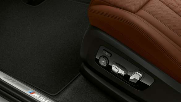 El BMW X7 M con asientos multifuncionales M El BMW X7 M, interior con asientos multifuncionales M, G07