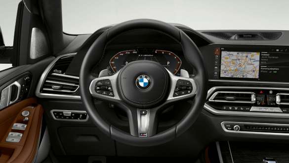 El BMW X7 M con volante de piel M El BMW X7 M, cabina con volante de piel M, G07