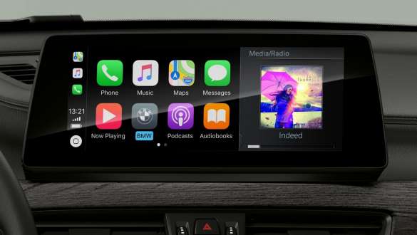 BMW X1, Preparación para Apple CarPlay®. BMW X1, interior con preparación para Apple CarPlay® en pantallas y controles.