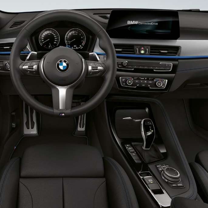 Puesto de conducción BMW X2 sDrive20i Acabado M Sport BMW X2 sDrive20i Acabado M Sport 2018 F39 Interior, puesto de conducción