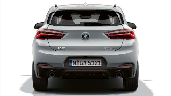 Vista de la zaga BMW X2 F39 Vista de la zaga BMW X2 F39 2020 Brooklyn Grey