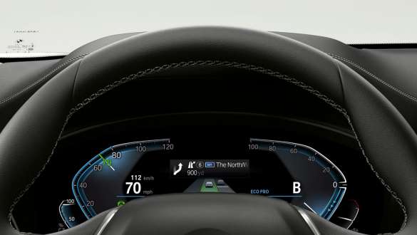 Asistente de dirección y de trayectoria BMW iX3 G08 Asistente de dirección y de trayectoria con funciones ampliadas BMW iX3 G08 2020 Cuadro de instrumentos Interior