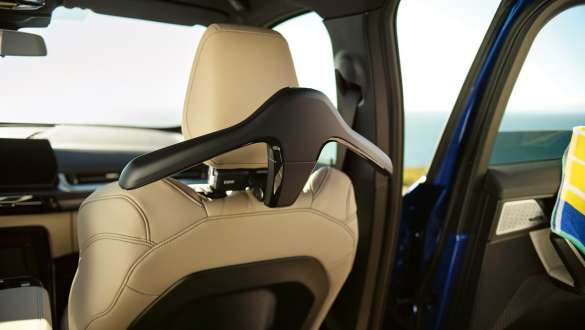 Percha BMW para sistema Travel & Comfort. Interior BMW U11 Percha BMW para sistema Travel & Comfort