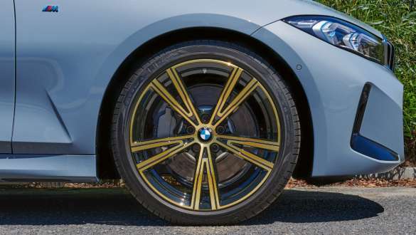 Llanta de aleación ligera BMW de 19 pulgadas con radios dobles estilo 793 en bicolor (Night Gold con pulido brillante), juego completo de ruedas de verano BMW G20 Llanta de aleación ligera BMW de 19 pulgadas con radios dobles estilo 793, en bicolor (Night Gold con pulido brillante), juego completo de ruedas de verano