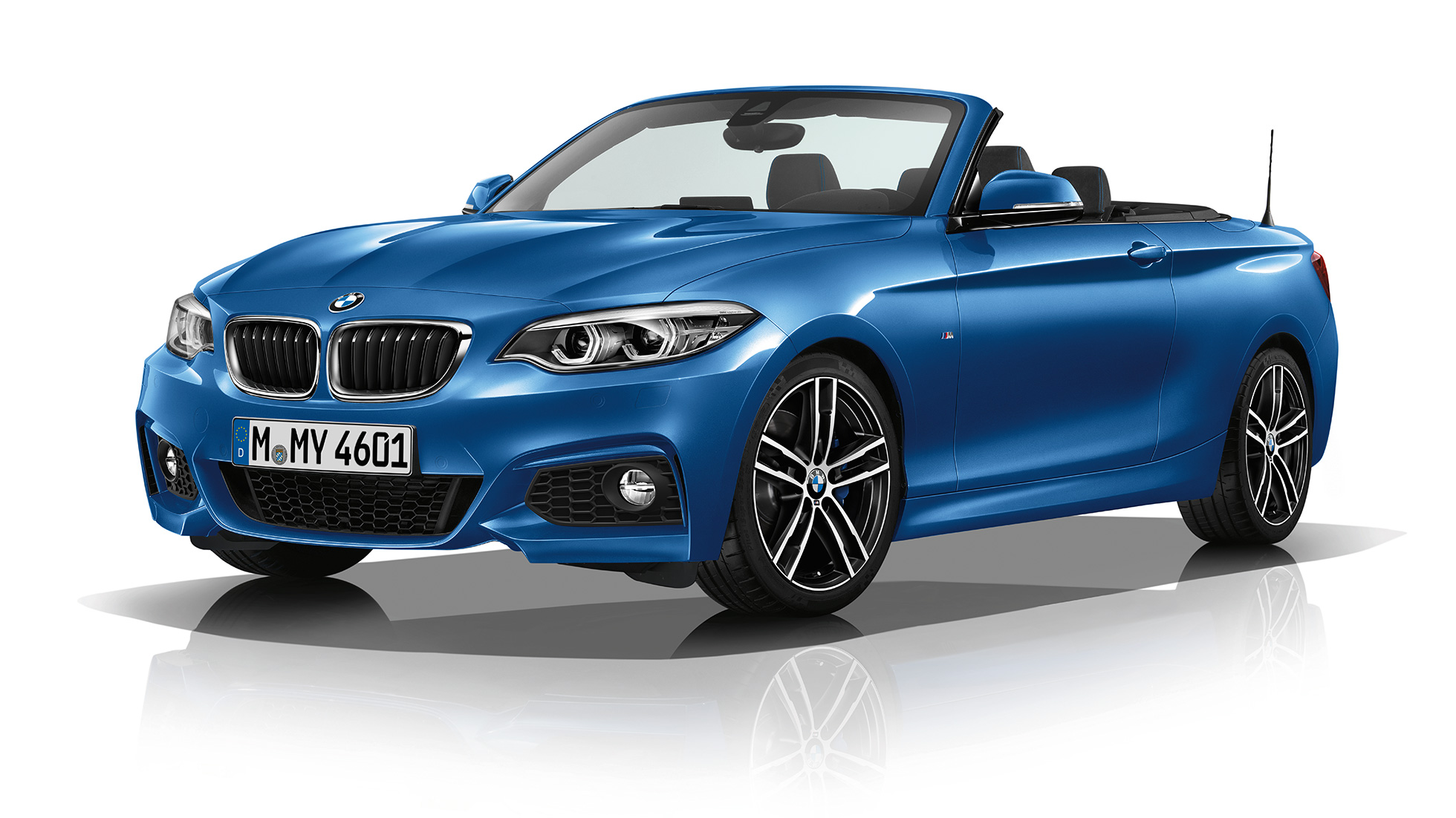 BMW Serie 2 Convertible, toma frontal de tres cuartos del Modelo M Sport BMW Serie 2 Convertible, toma frontal de tres cuartos del Modelo M Sport