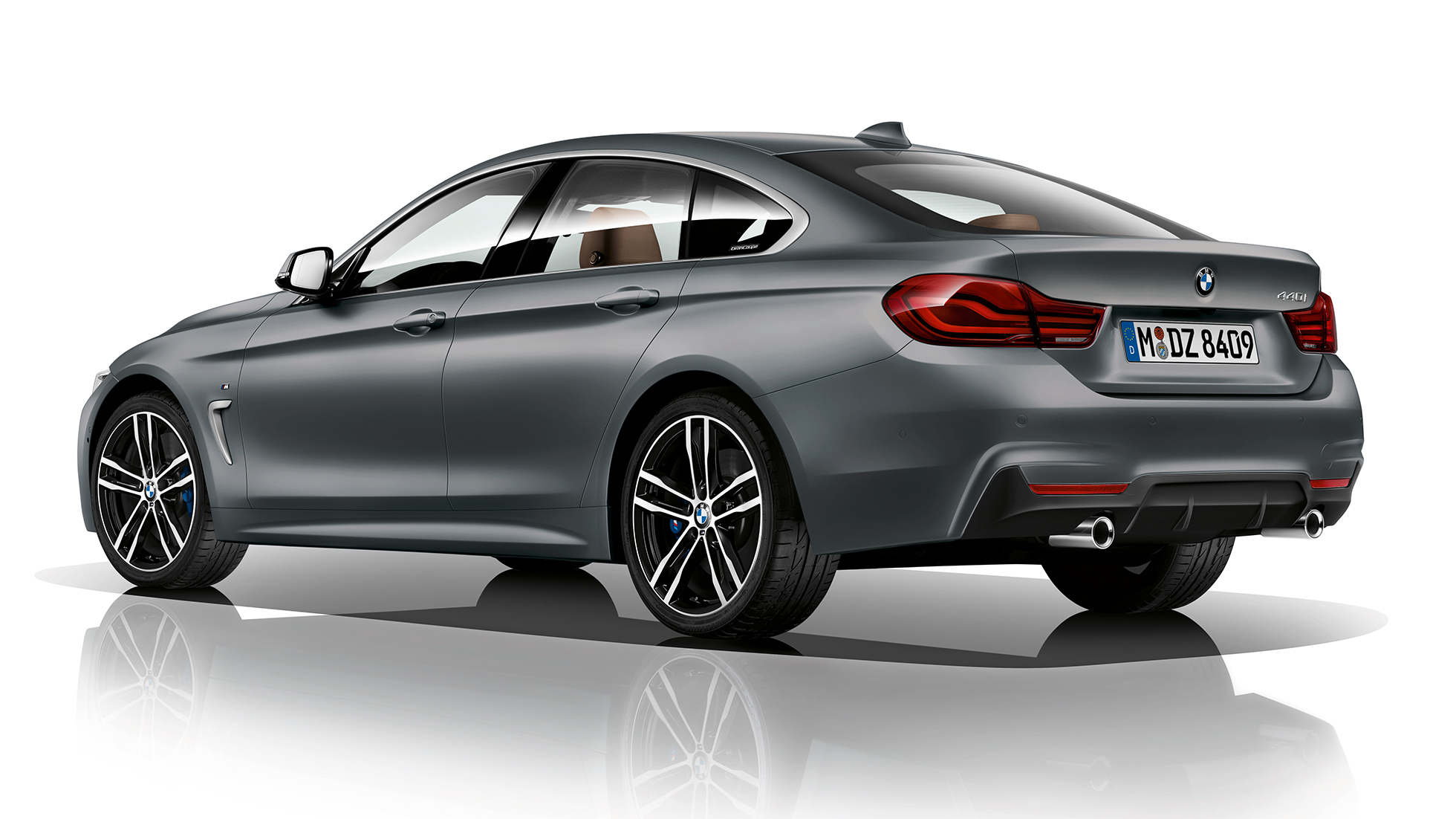 BMW Serie 4 Gran Coupé, toma de parte trasera de tres cuartos del modelo M Sport BMW Serie 4 Gran Coupé, toma de parte trasera de tres cuartos del modelo M Sport