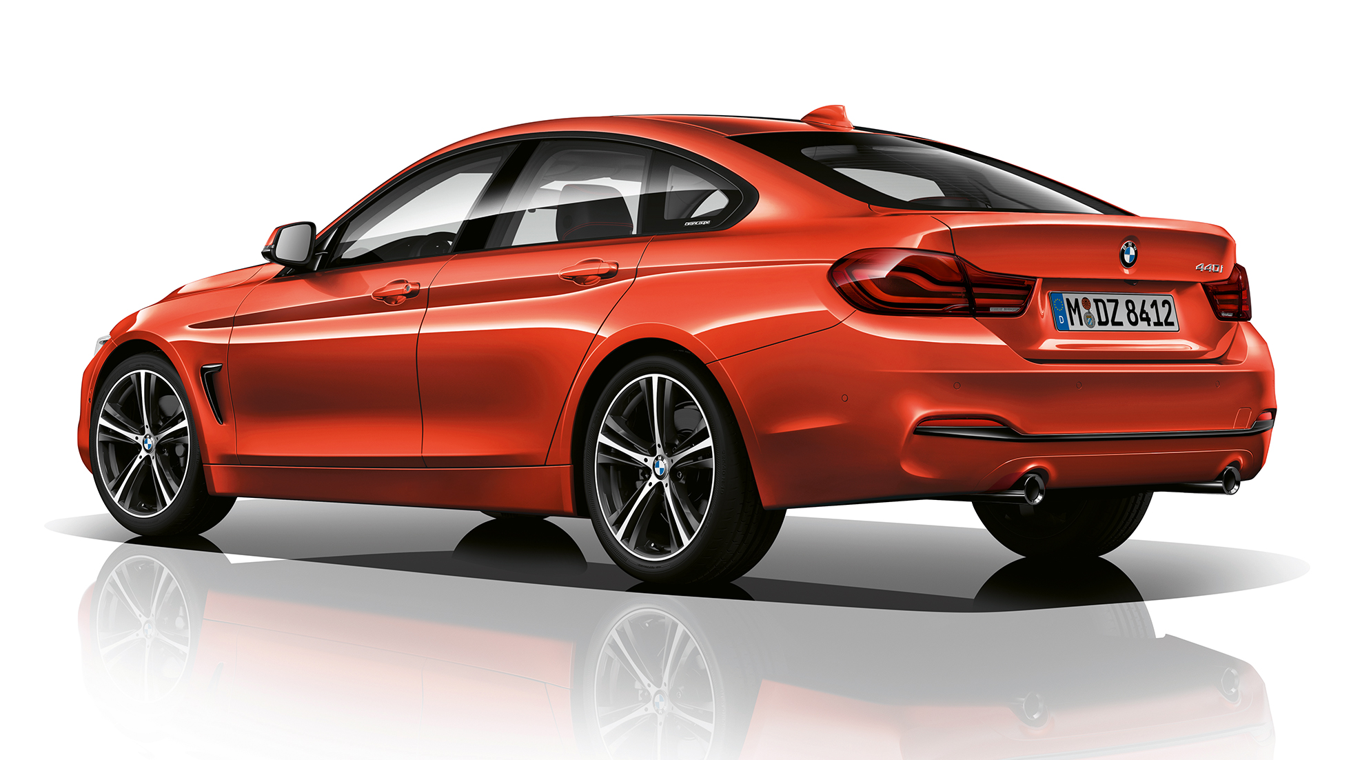 BMW Serie 4 Gran Coupé, toma trasera de tres cuartos del modelo Sport Line BMW Serie 4 Gran Coupé, toma trasera de tres cuartos del modelo Sport Line