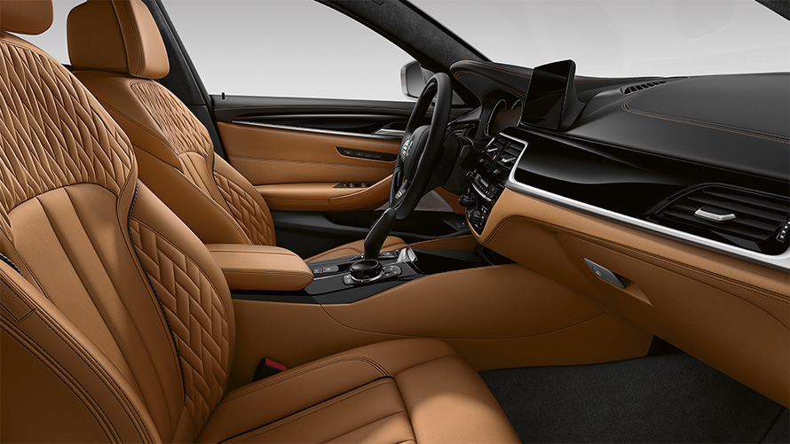 BMW Serie 5 G30 Renovación 2020 interior en equipamiento de cuero integral Merino BMW Individual | Caramel
