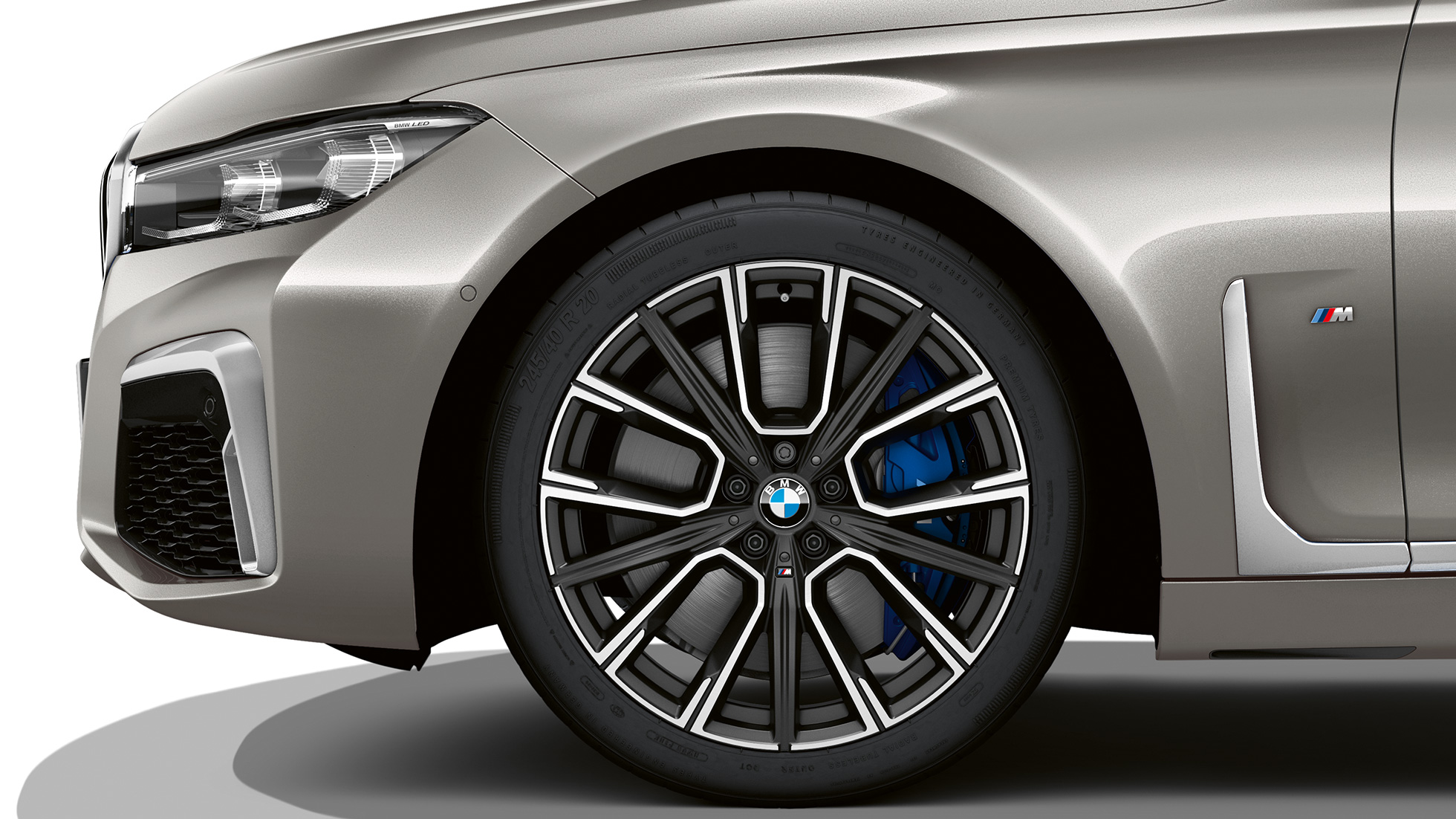 BMW Serie 7 Sedán, paquete M Sport, ruedas BMW Serie 7 Sedán, paquete M Sport: Acercamiento de las ruedas