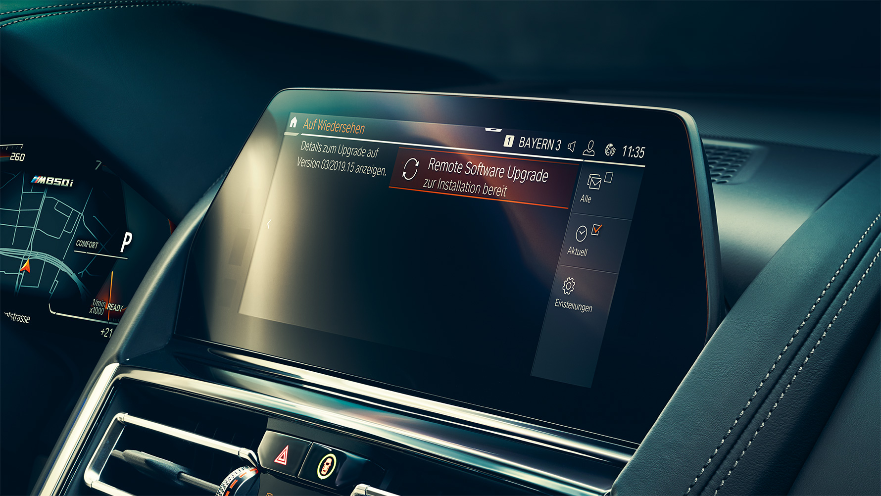 BMW Serie 8 Coupé, cabina Interior del BMW Serie 8 Coupé con pantalla Control Display y Actualización del Software Remota.