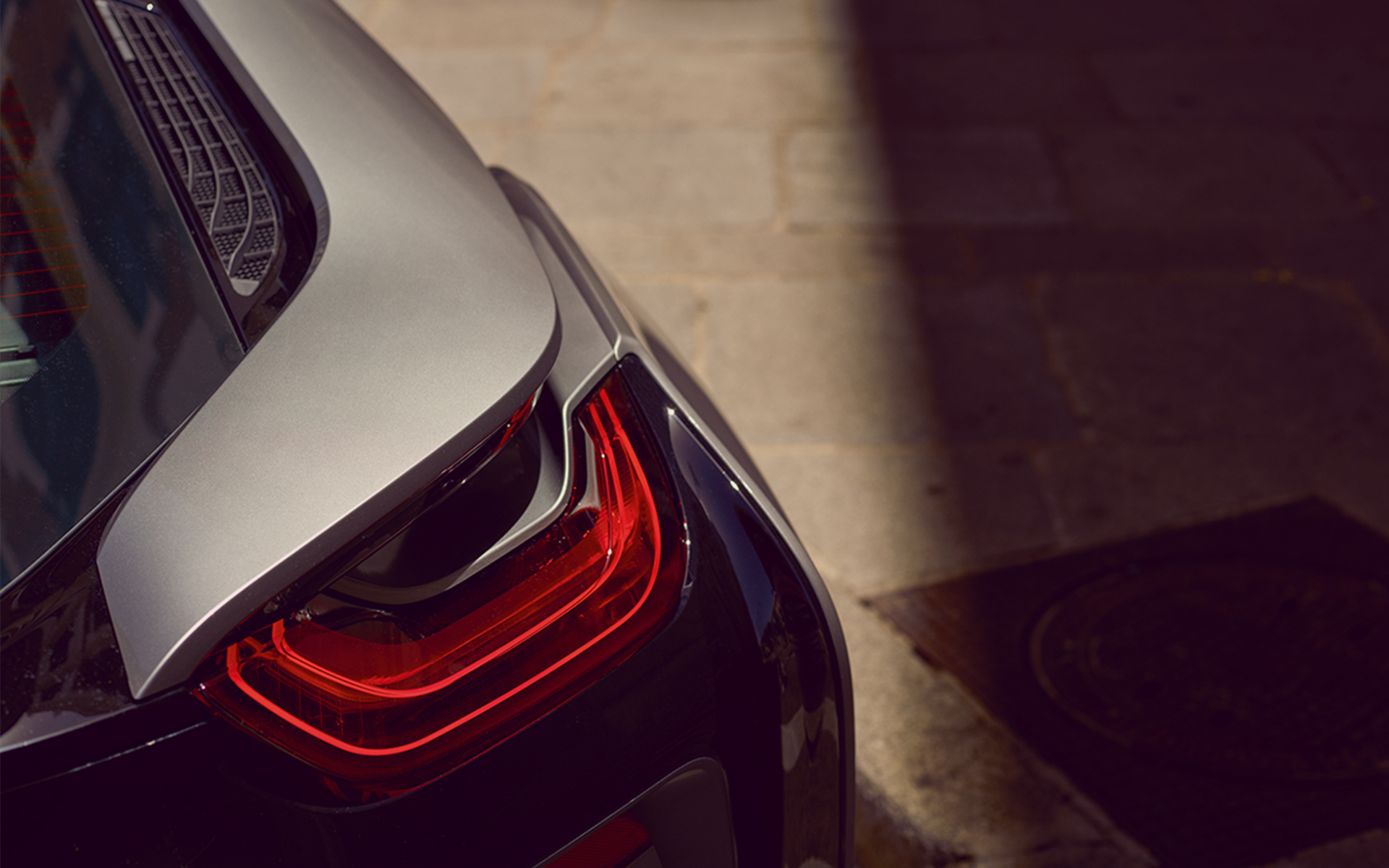 Luz trasera del auto híbrido en México i8