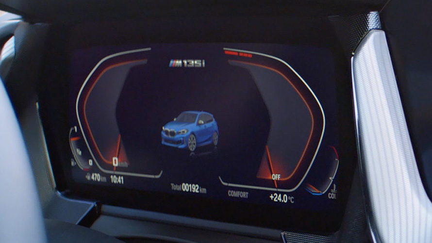 BMW M135i xDrive (F40) en M Misano Blue metalizado en vídeo El BMW M135i xDrive (F40) en M Misano Blue metalizado en vídeo