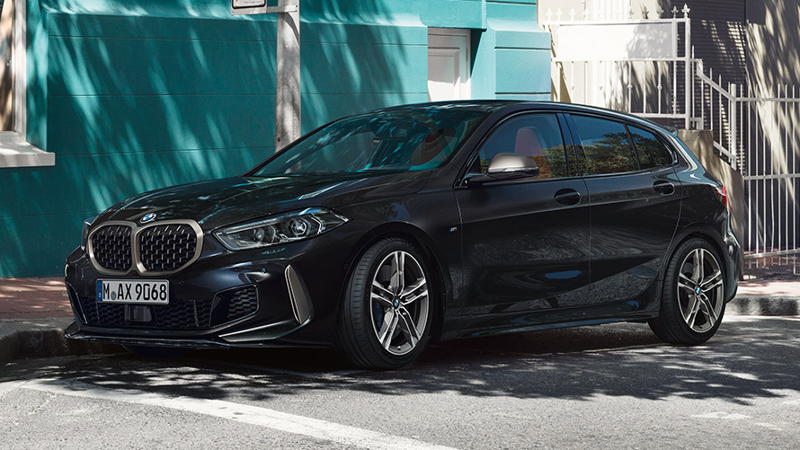 BMW M135i xDrive (F40), Black Sapphire metalizado, datos técnicos BMW M135i xDrive (F40), Black Sapphire metalizado, datos técnicos