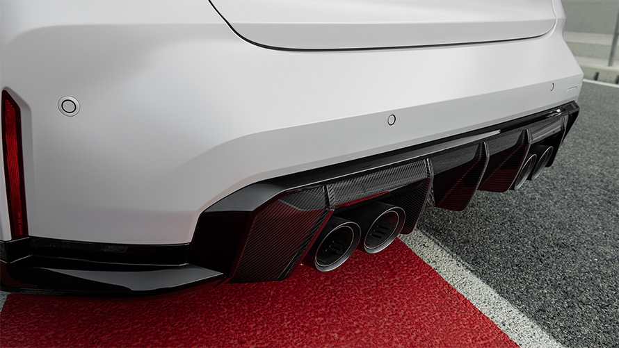 BMW M3 CS G80 Escape M de titanio