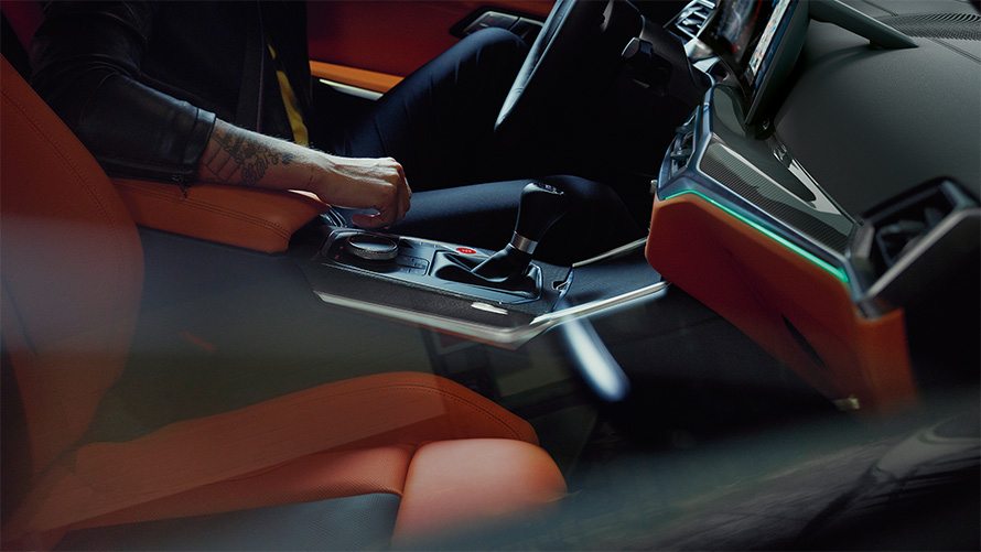 BMW M3 Sedán G80 2020 puesto de conducción, interior