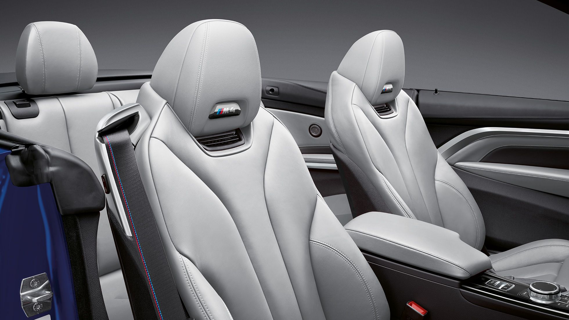BMW M4 Convertible, interior BMW M4 Convertible, diseño, vestiduras, interior