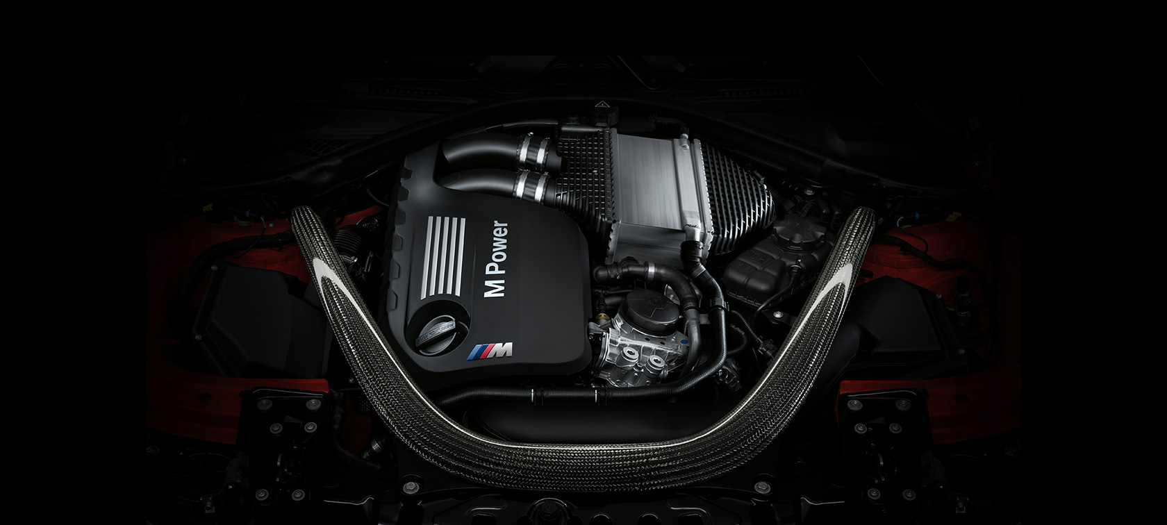 BMW M4 Coupé, Motor TwinPower turbo, 6 cilindros. BMW M4 Coupé, Motor TwinPower turbo, 6 cilindros.