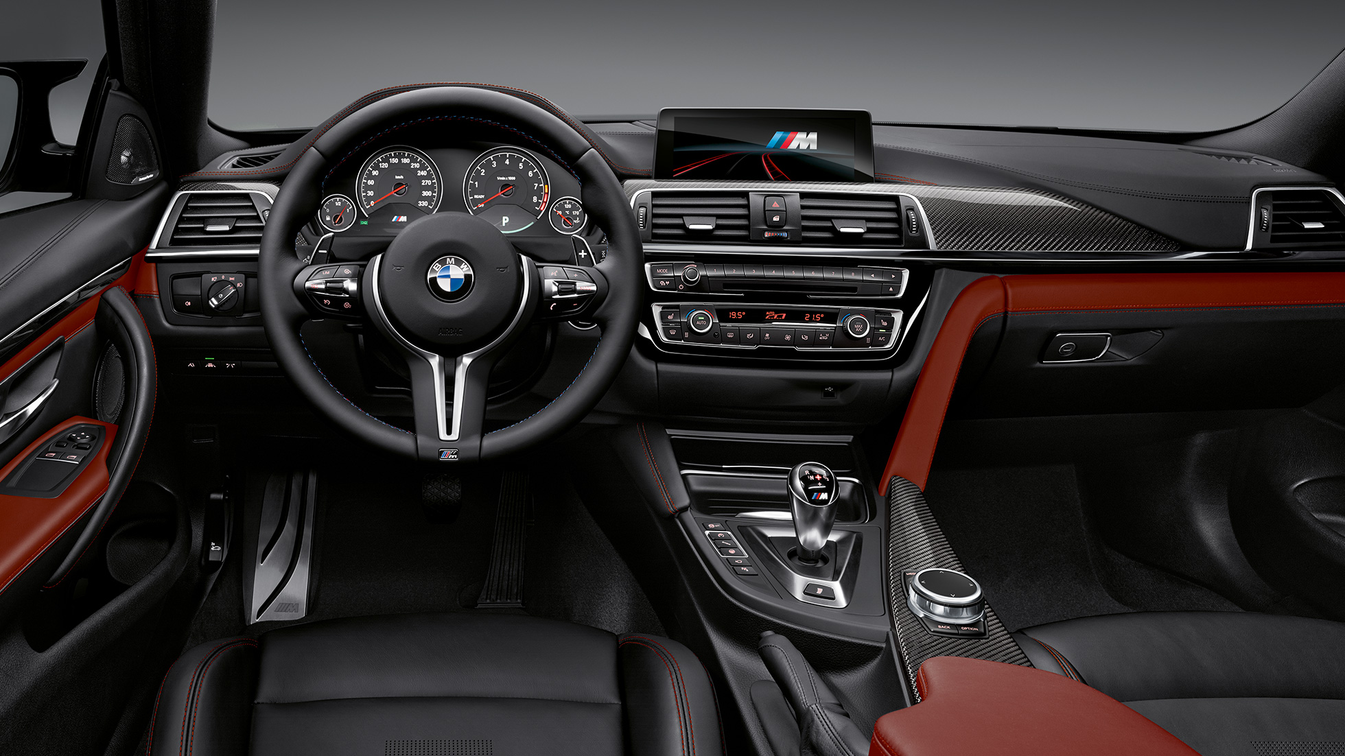 BMW M4 Coupé, Cabina BMW M4 Coupé, diseño, cabina