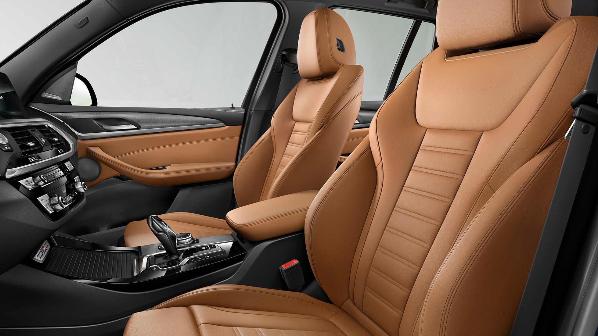 BMW X3 M40i, interior. BMW X3 M40i, interior deportivo y cómodo con asientos deportivos.