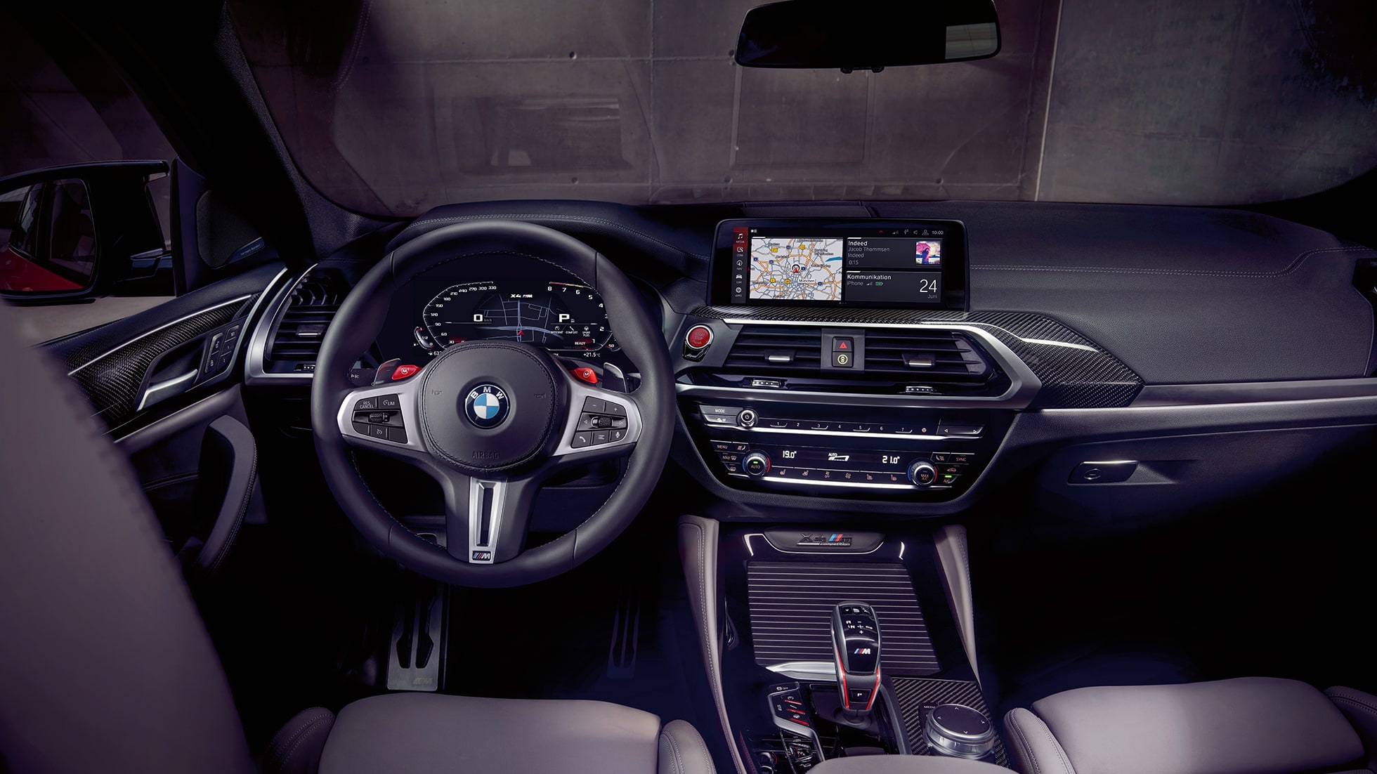 BMW X4 M Competition, cabina exclusiva. BMW X4 M Competition, interior, cabina exclusiva con asientos deportivos M y volante M en piel.