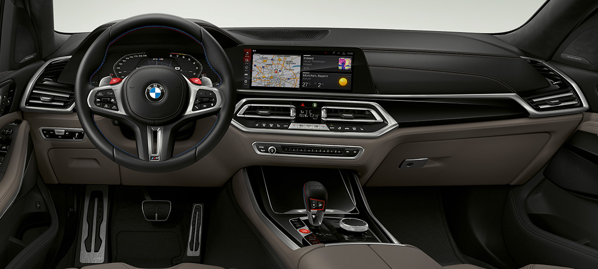 Volante M de cuero BMW X5 M Volante M de cuero con costuras contrastantes BMW X5 M F95 cabina