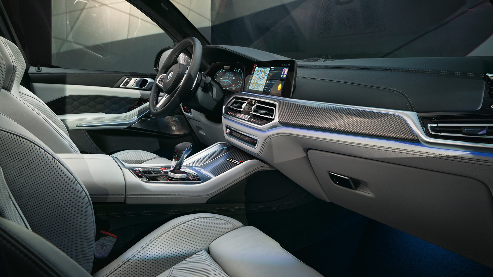 BMW X5 M Competition consola central con selector de velocidades M BMW X5 M Competition consola central con selector de velocidades M interior