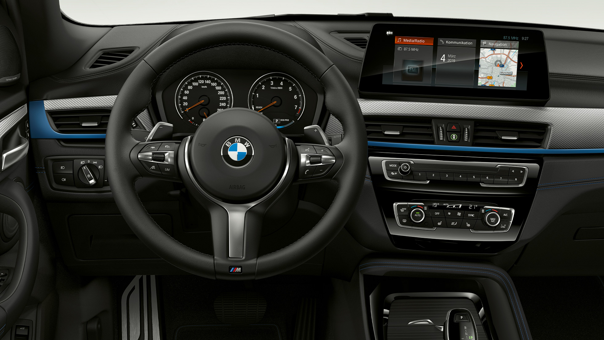 BMW X1, Modelo M Sport, interior BMW X1, Modelo M Sport, interior con enfoque en la cabina