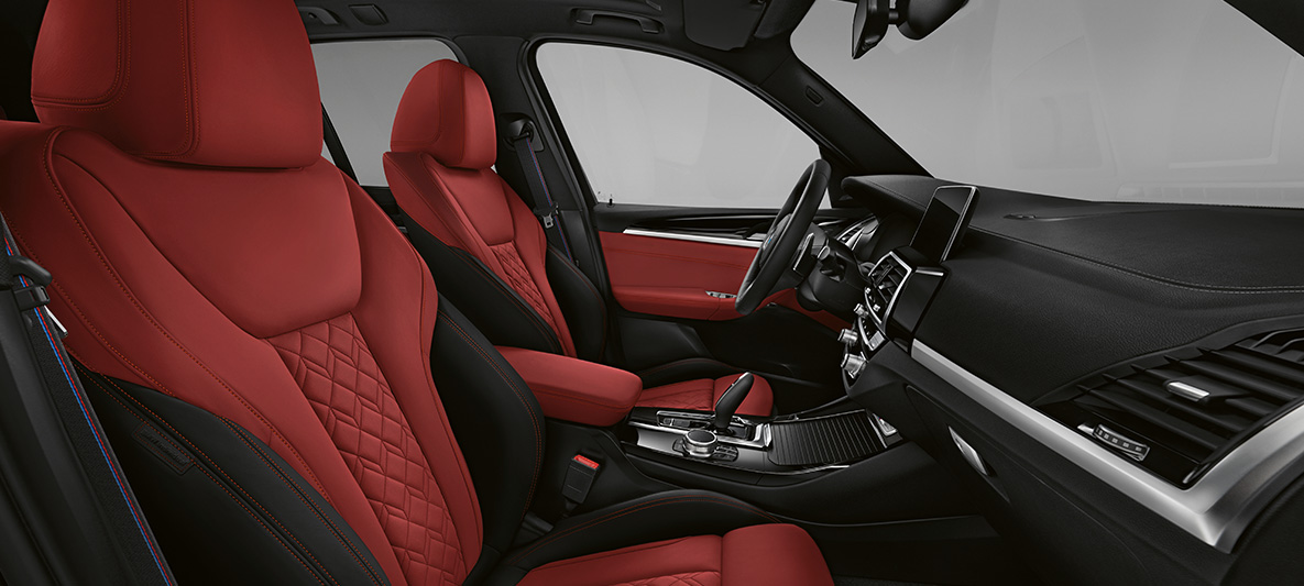 BMW X3, piel ‘Merino’ de grano fino extendido BMW Individual en Fiona Rojo/Negro BMW X3, piel ‘Merino’ de grano fino extendido BMW Individual en Fiona Rojo/Negro