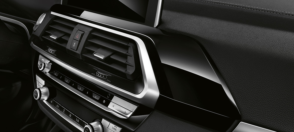 Acabado interior de BMW Individual Negro acabado piano del BMW X4 Acabado interior de BMW Individual Negro acabado piano del BMW X4 2018 interior
