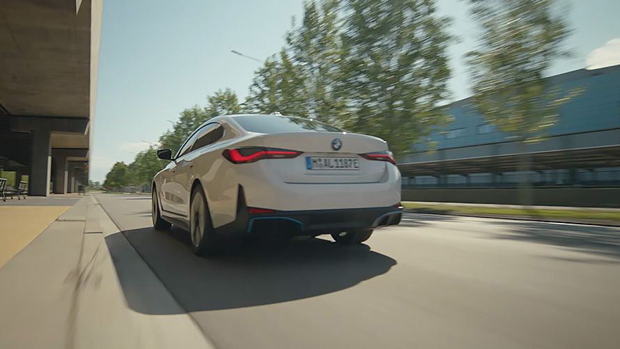 La elegancia se une a la sostenibilidad en tu auto eléctrico BMW en México. Descubre tecnología e innovación de primer nivel. Conduce tu auto eléctrico ideal con BMW.