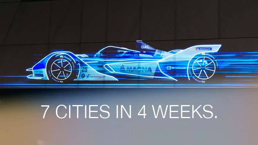 Sigue al carro eléctrico en el tour virtual Tour virtual de los autos eléctricos BMW i