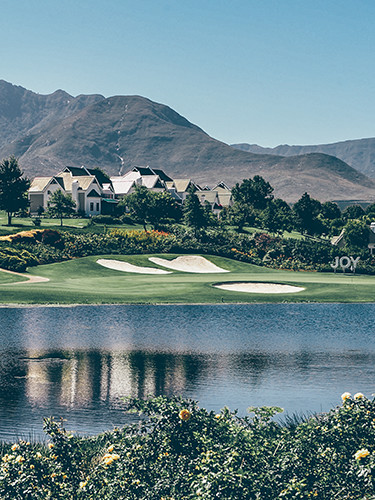 Resort Francourt: una joya para los amantes del golf Torneo de golf en Sudáfrica de los carros de lujo BMW