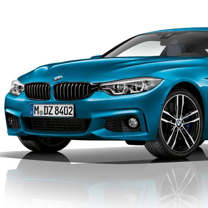 BMW Serie 4 Coupé, toma delantera de tres cuartos del Modelo M Sport