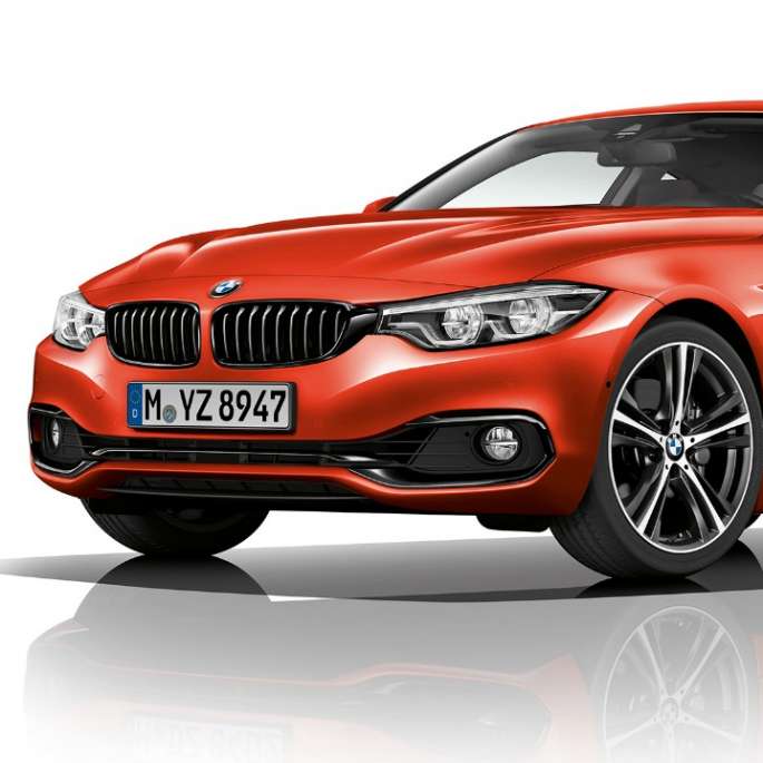 BMW Serie 4 Coupé, toma delantera de tres cuartos del Modelo Sport Line