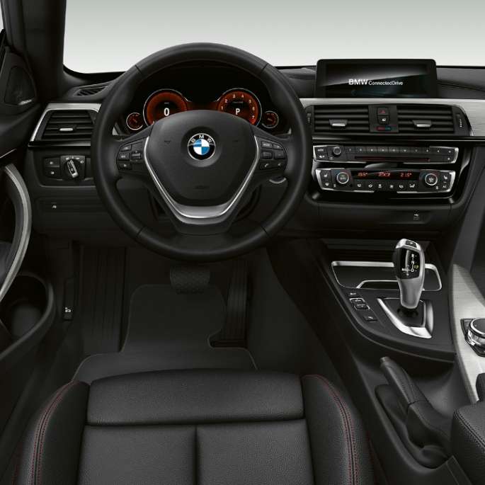 BMW 4 Series Coupé, Model Sport Line cockpit