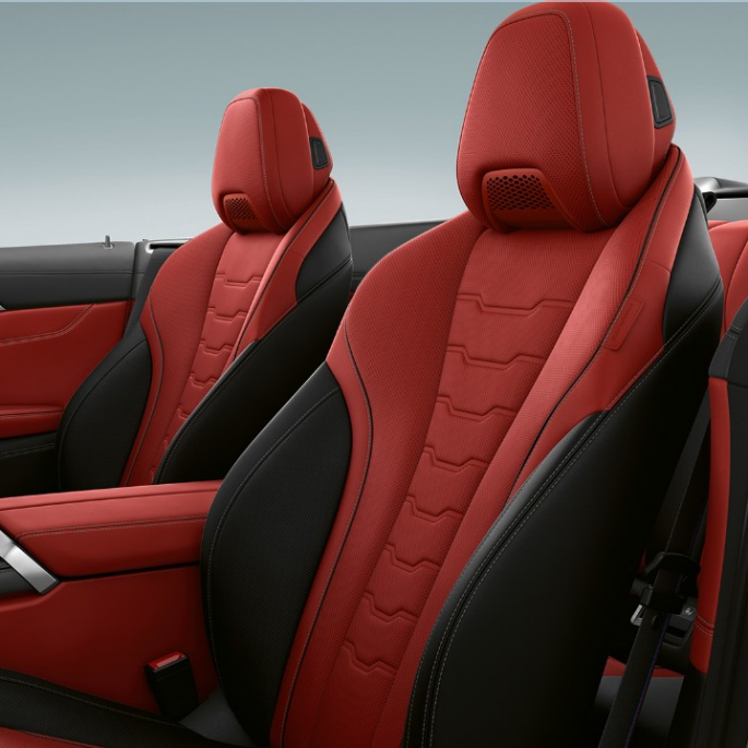 BMW M850i xDrive, Negro Carbono metálico, tapicería de piel extendida de BMW Individual en Merino Fiona Rojo/Negro. BMW M850i xDrive, Negro Carbono metálico, tapicería de piel extendida de BMW Individual en Merino Fiona Rojo/Negro.