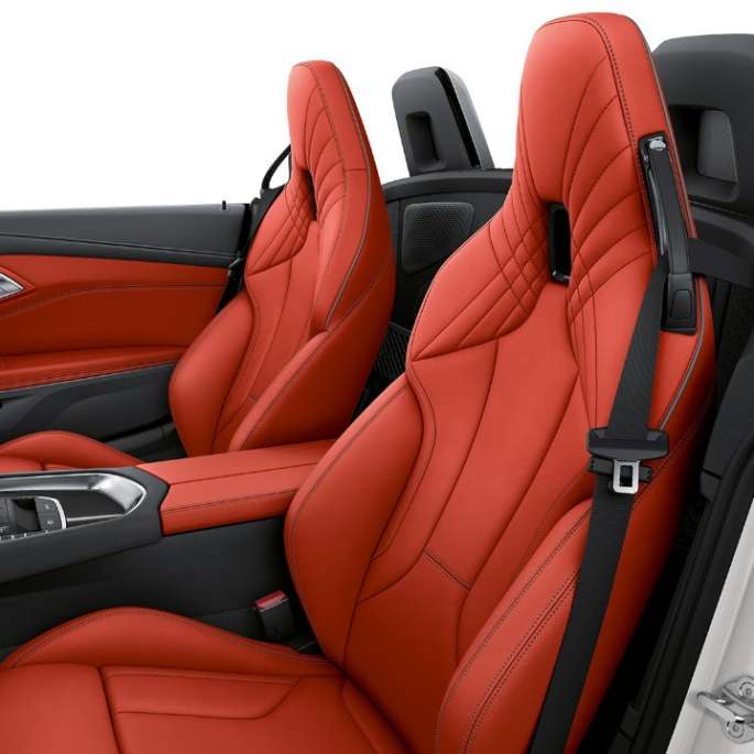 BMW Z4 Roadster Modelo Línea Deportiva Asientos delanteros del BMW Z4 Roadster Modelo Línea Deportiva